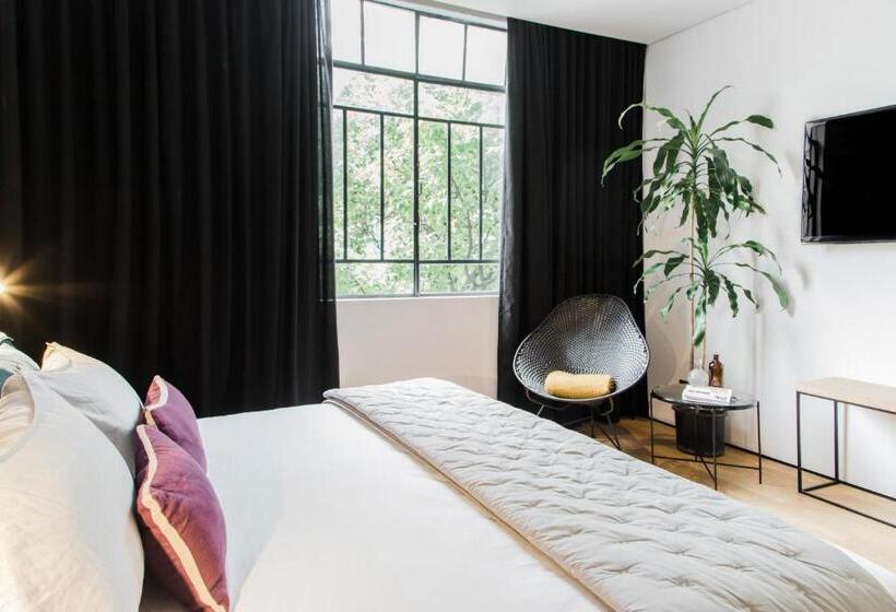 キングサイズベッドのデラックスルーム, Stayinn Barefoot Condesa   Hostel