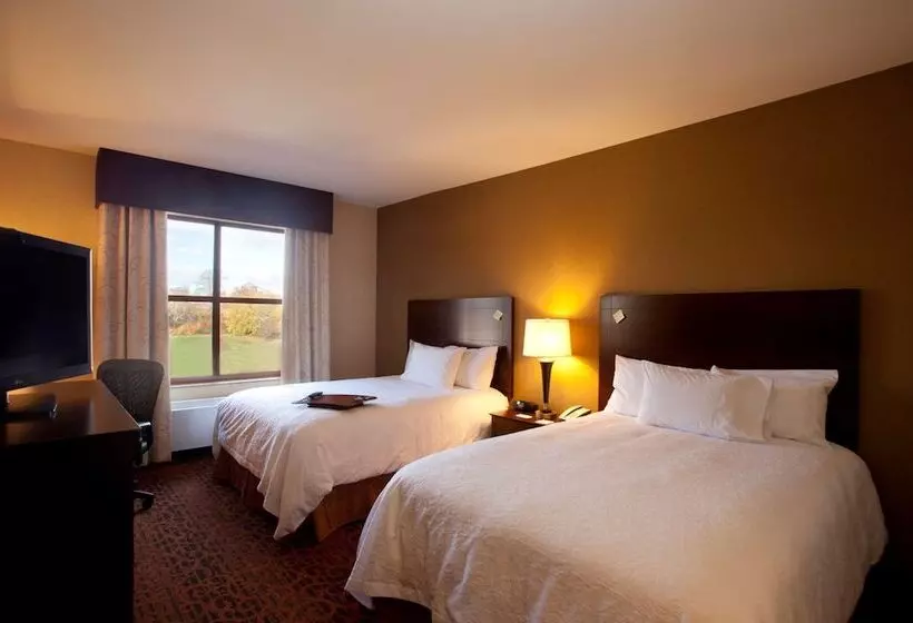 スタンダードルーム, Hampton Inn Marquette/waterfront