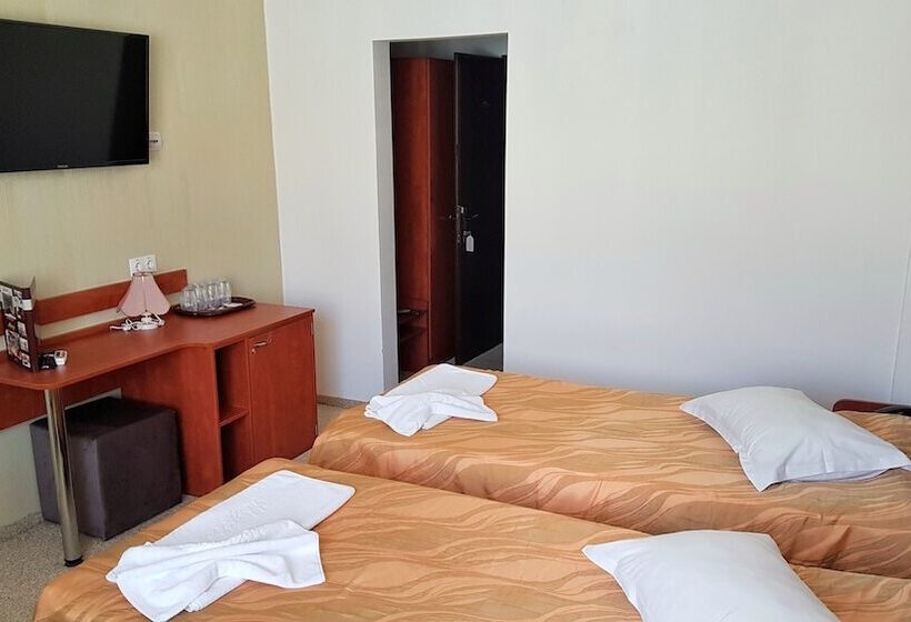 اتاق استاندارد, Alexis