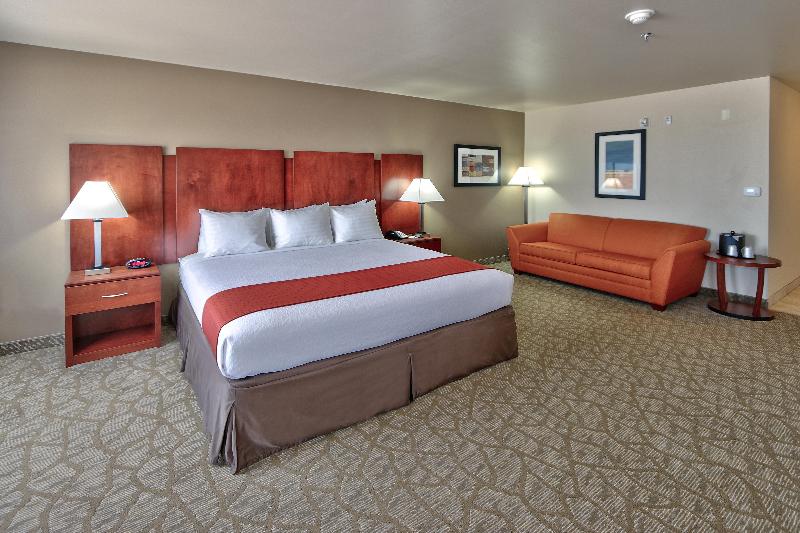 غرفة ديلوكس سرير كينج, Holiday Inn Roswell, An Ihg