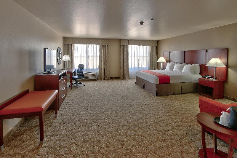 장애인을 위한 킹사이즈 침대 스탠다드 룸, Holiday Inn Roswell, An Ihg