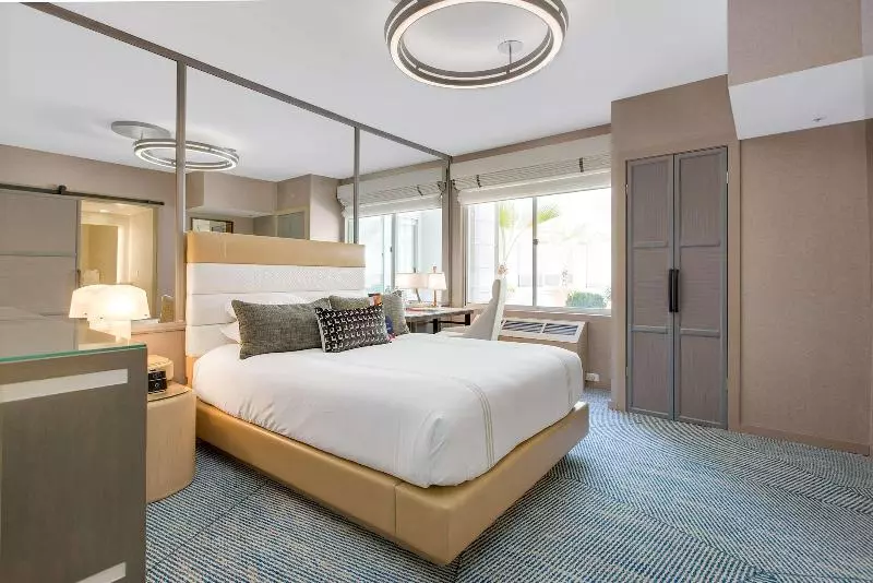 Superior Room, Hostatgeria De Poblet