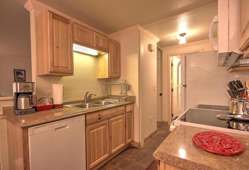 סוויטה, Yellowstone Gateway Inn