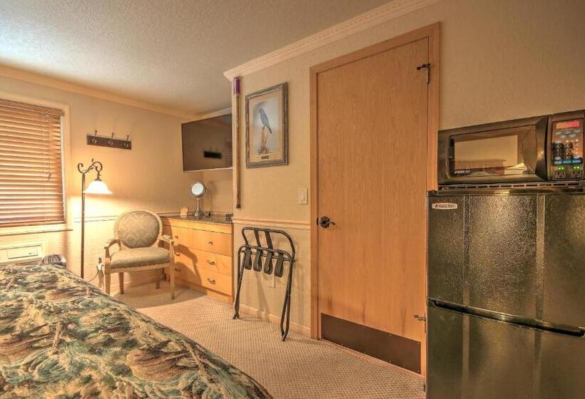 חדר סטנדרט עם מיטת קינג, Yellowstone Gateway Inn