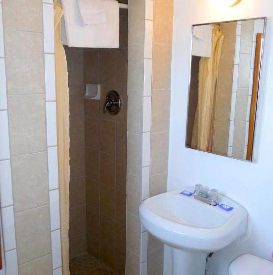 キッチン付きスタンダードルーム, Bayshore Inn Ventura