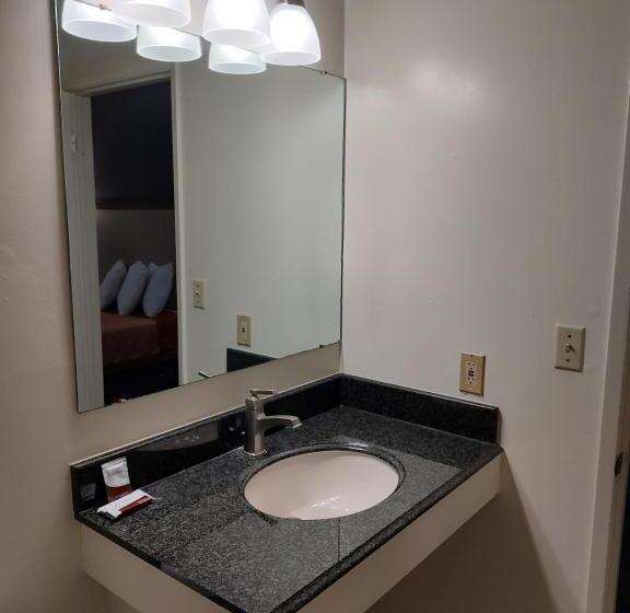 Pokój Standard, Economy Inn Richmond