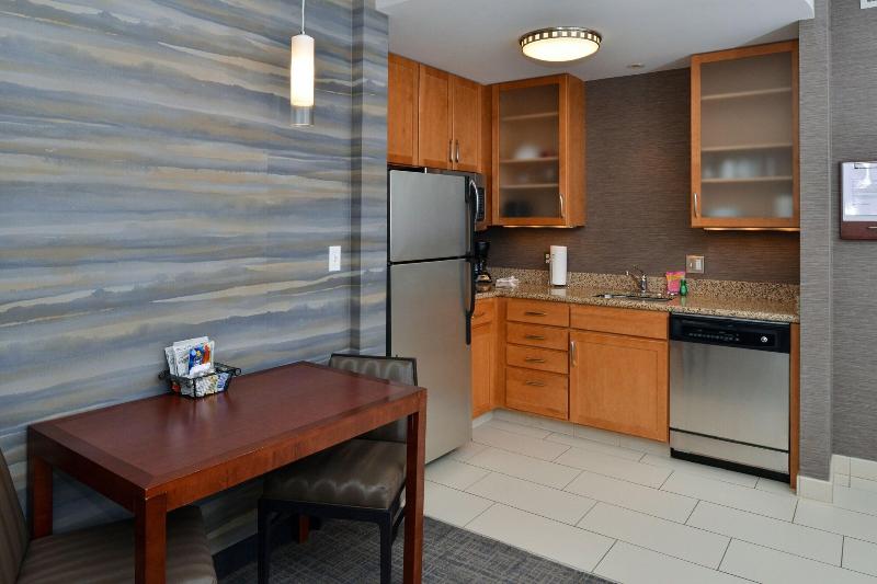 스탠다드 스튜디오 킹침대, Residence Inn By Marriott Springfield South