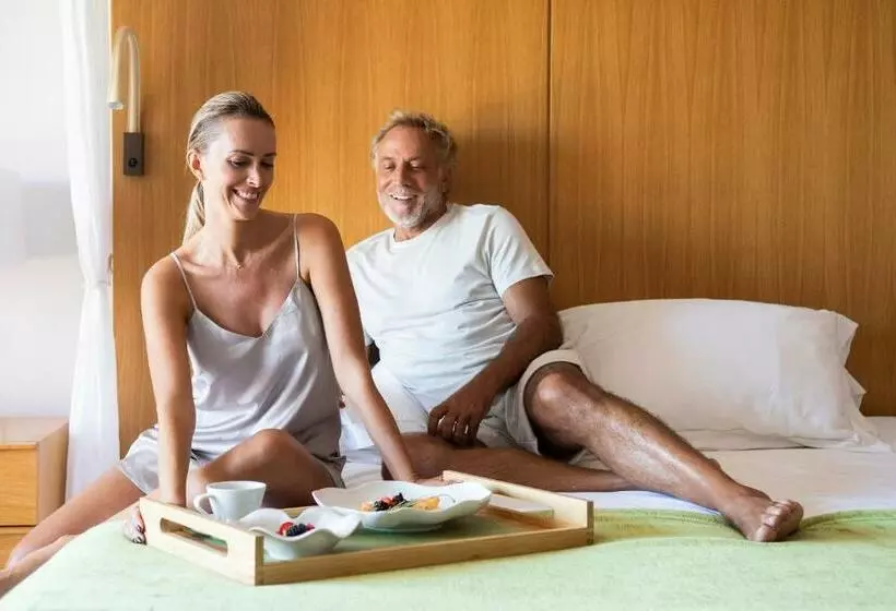 Quarto Deluxe Vista Piscina, Epic Sana Algarve