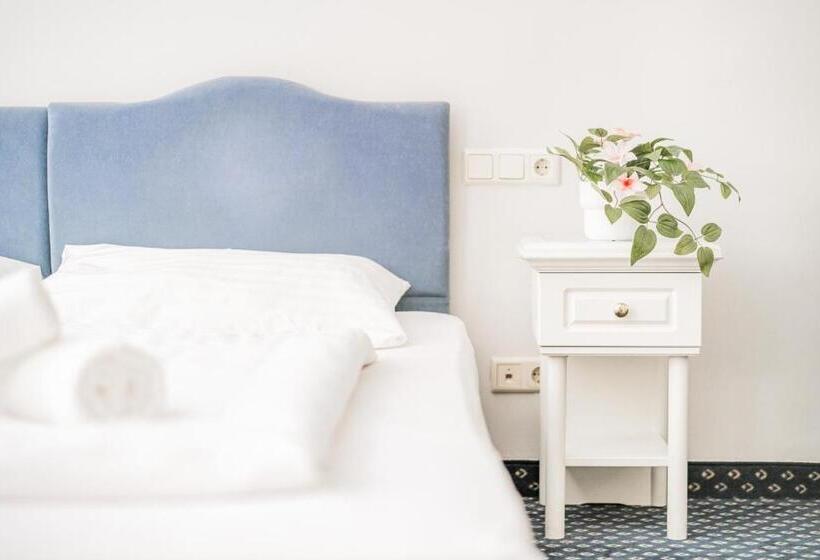 آپارتمان 1 خوابه, Self Check In Hotel Adlon