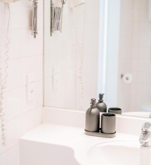 آپارتمان 1 خوابه, Self Check In Hotel Adlon