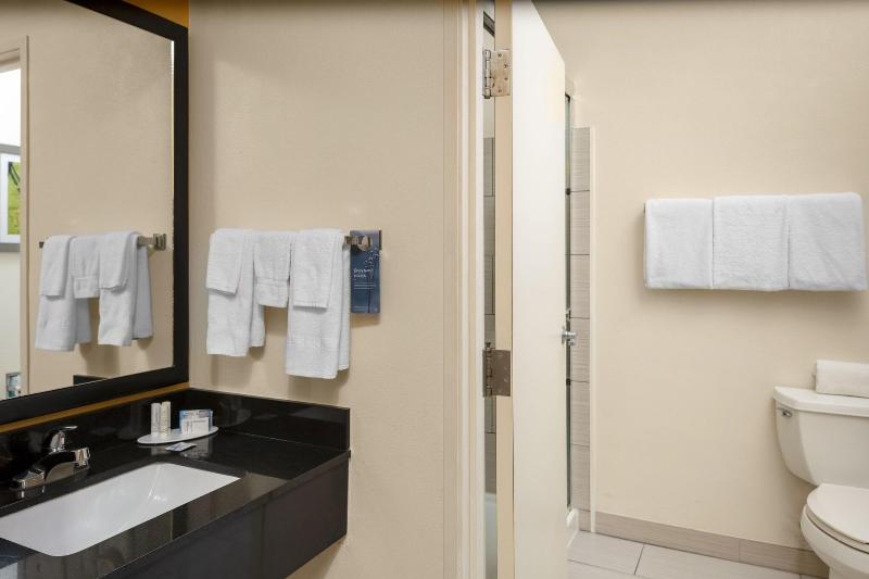 إستوديو قياسى سرير كينج, Fairfield Inn Tallahassee North/i10