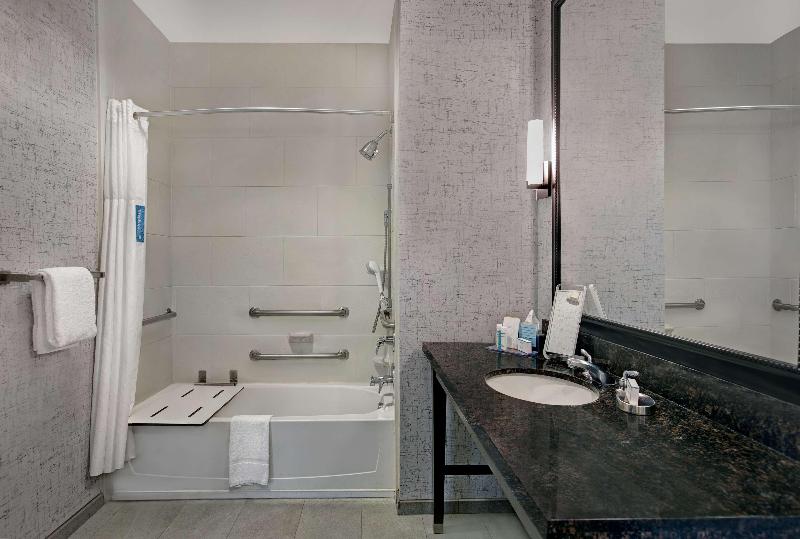 Студио Стандарт Кровать Кинг, Hampton Inn & Suites Austin @ The University/capitol