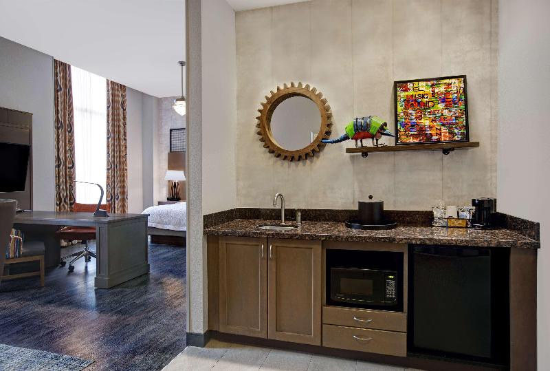 Студио Стандарт Кровать Кинг, Hampton Inn & Suites Austin @ The University/capitol