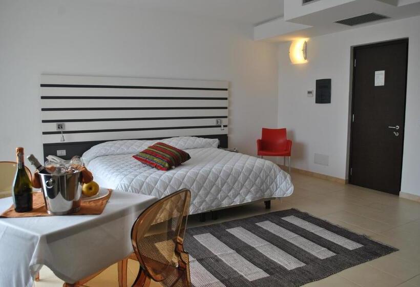 古典房间, Althea Palace