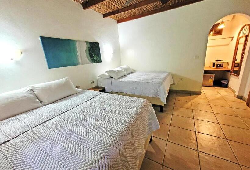 غرفة سوبيريور ذات إطلالة, Cariblue Beach and Jungle Resort