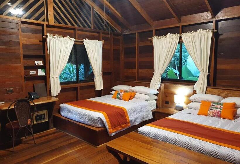 بنغل قياسي مع  إطلالات, Cariblue Beach and Jungle Resort