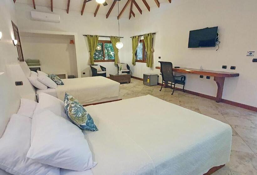 Полулюкс с Видом, Cariblue Beach and Jungle Resort