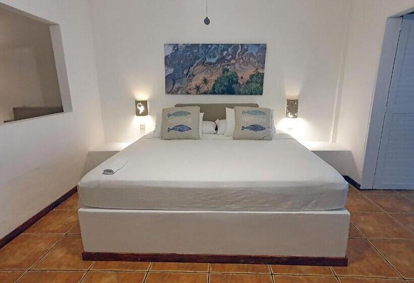 جناح مطلّ علي حمام السباحة, Cariblue Beach and Jungle Resort