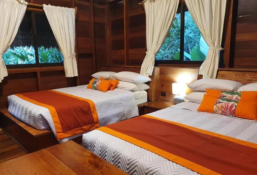 بنغل قياسي مع  إطلالات, Cariblue Beach and Jungle Resort