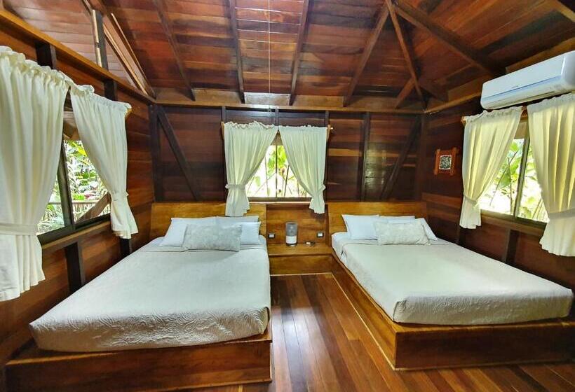 بنغل قياسي مع  إطلالات, Cariblue Beach and Jungle Resort