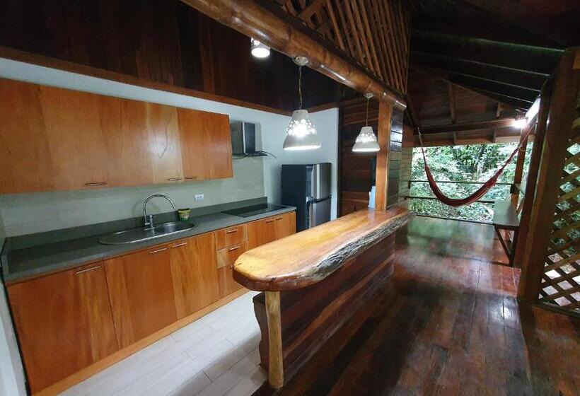 كابينة, Cariblue Beach and Jungle Resort