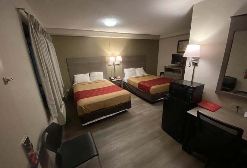 חדר סטנדרט שתי מיטות זוגיות, Econo Lodge Dewitt I 90