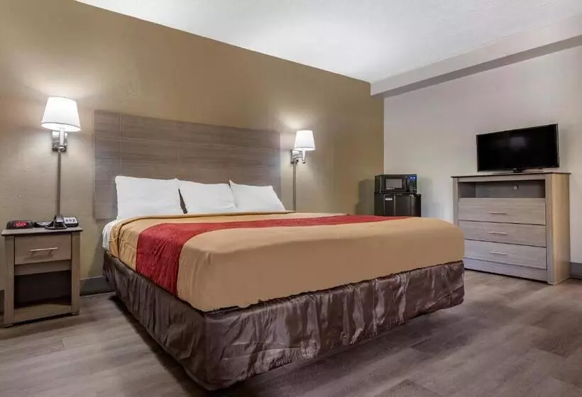 キングサイズベッドのスタンダードルーム, Econo Lodge Dewitt I 90