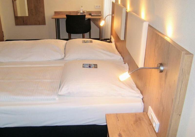 Стандартный Номер Кровать Кинг, Hampton Inn & Suites Greensboro/coliseum Area