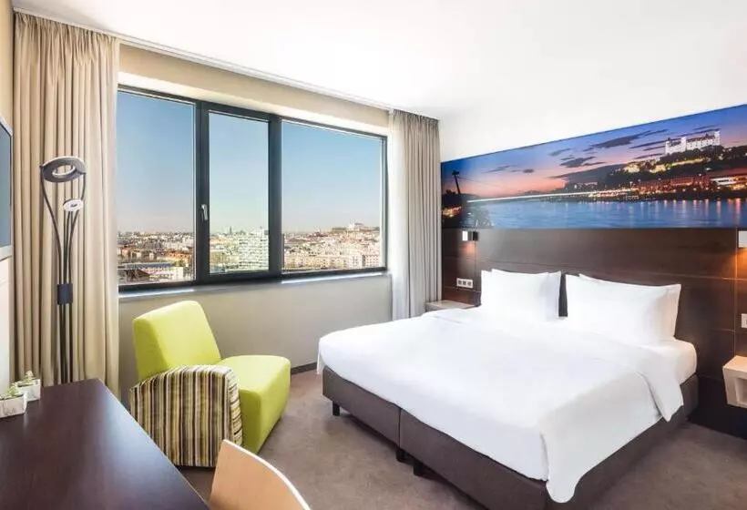 اتاق استاندارد با چشم‌انداز, Lindner Hotel Bratislava, Part Of Jdv By Hyatt