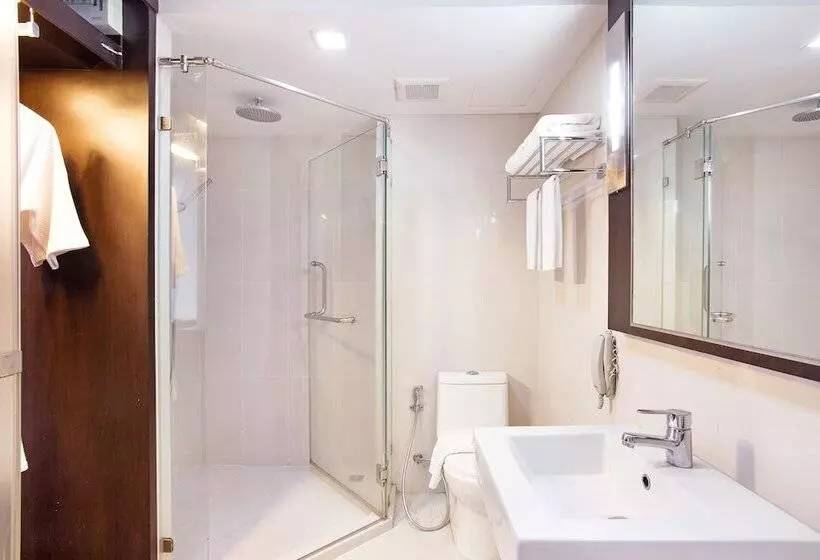スーペリアールーム, Mida Hotel Ngamwongwan   Sha Plus