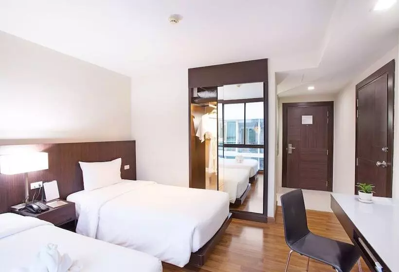 スーペリアールーム, Mida Hotel Ngamwongwan   Sha Plus