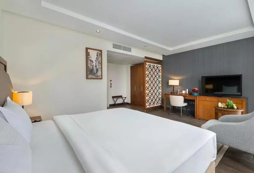 Superior Room, Miracle Istanbul Asia Airport Hotel & Spa