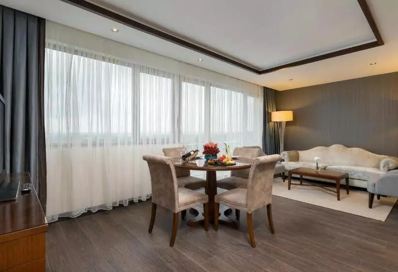 Suite, Miracle Istanbul Asia Airport Hotel & Spa
