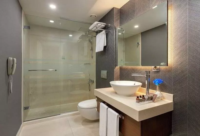 Suite, Miracle Istanbul Asia Airport Hotel & Spa