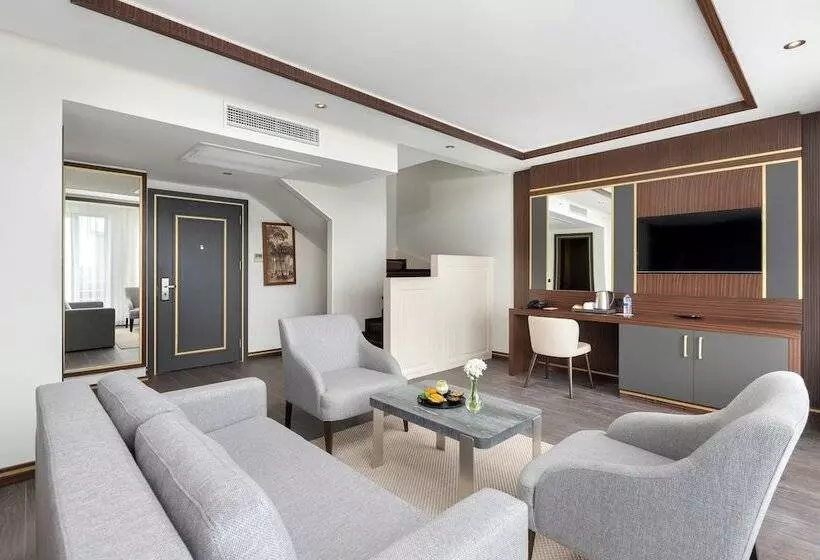Premium Suite, Miracle Istanbul Asia Airport Hotel & Spa