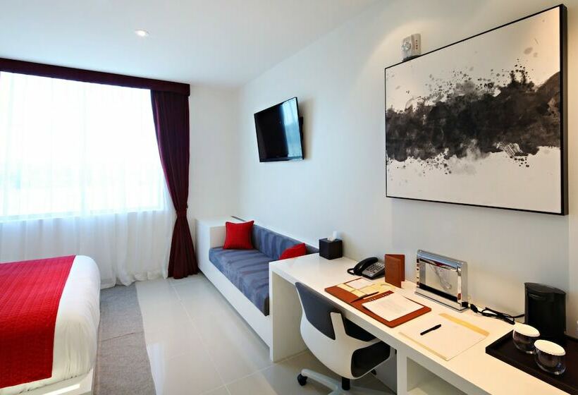 Номер Стандарт, The One Boutique