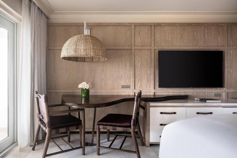 スタンダードルーム, Mainport Hotel Rotterdam, A Hilton Affiliate