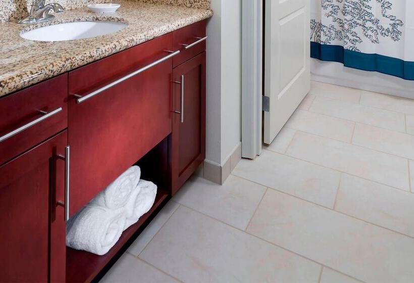 带2个卧室的套房, Residence Inn By Marriott Fargo