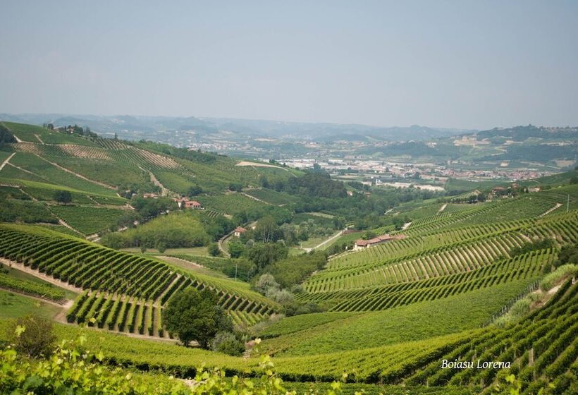 חדר דלוקס עם נוף להרים, Villa Bellavista Alba