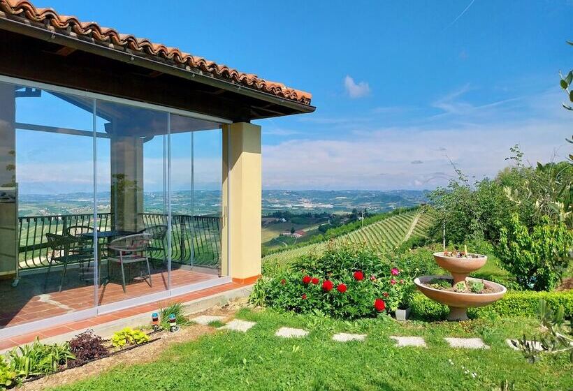 חדר דלוקס עם נוף להרים, Villa Bellavista Alba