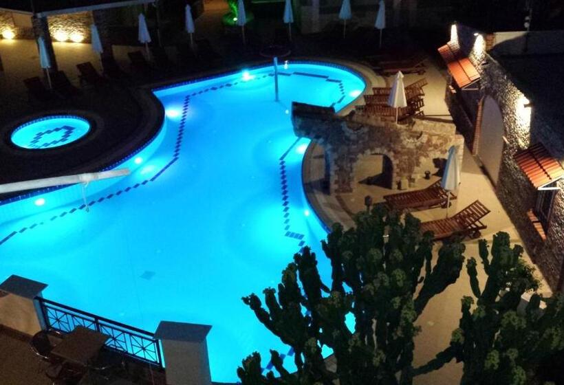 Номер Superior Вид на Бассейн, Bright Star