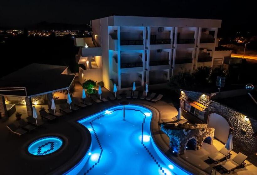 プールの見えるスーペリアルーム, Bright Star