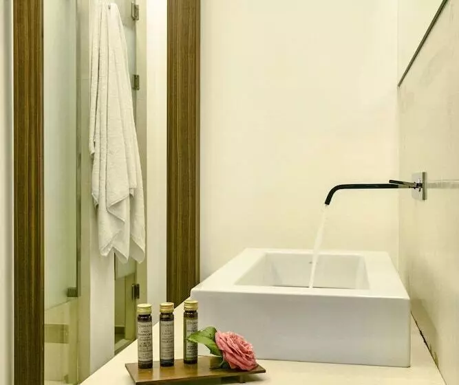 اتاق استاندارد, 12 Months Resort & Spa