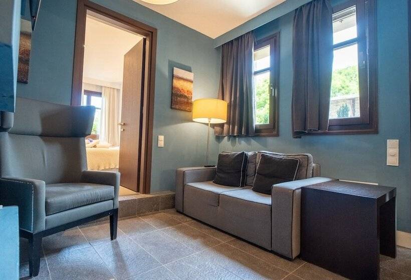 패밀리 스위트, 12 Months Resort & Spa