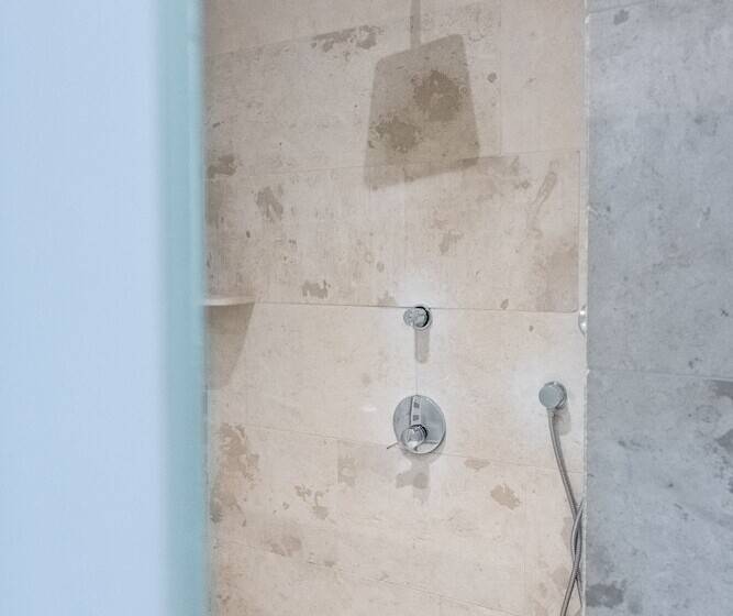 침실 2개 스위트, 12 Months Resort & Spa