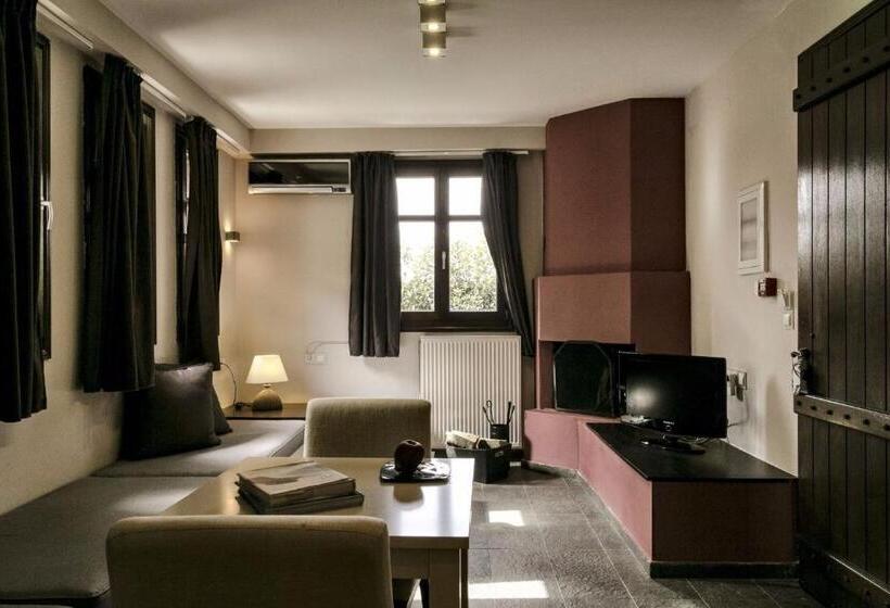 디럭스 스위트, 12 Months Resort & Spa