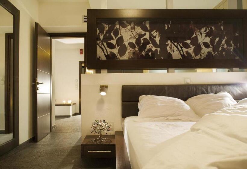Люкс Повышенной Комфортности, 12 Months Resort & Spa