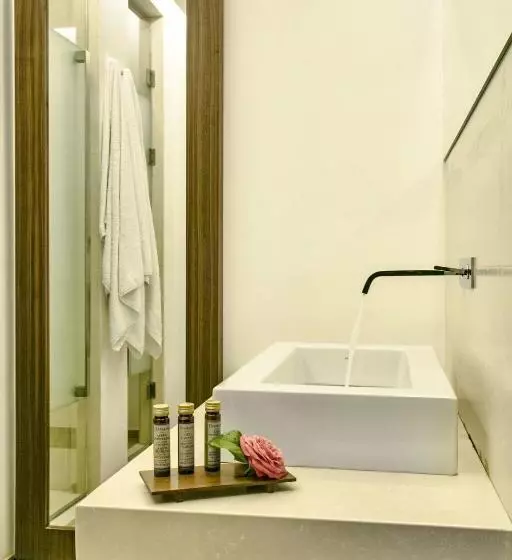 اتاق استاندارد, 12 Months Resort & Spa