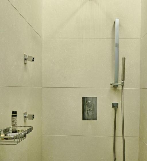 디럭스 룸, 12 Months Resort & Spa