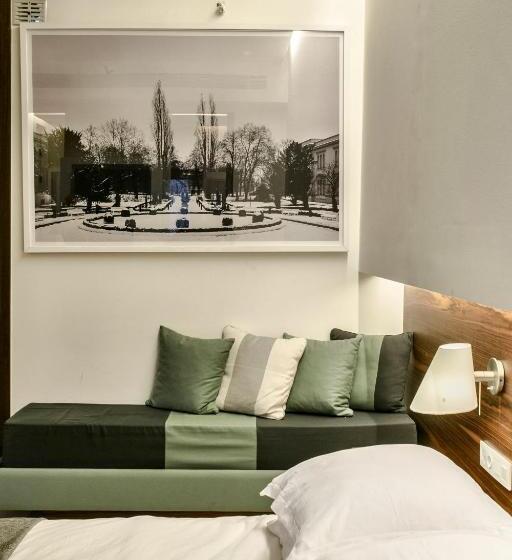 Номер Deluxe, 12 Months Resort & Spa